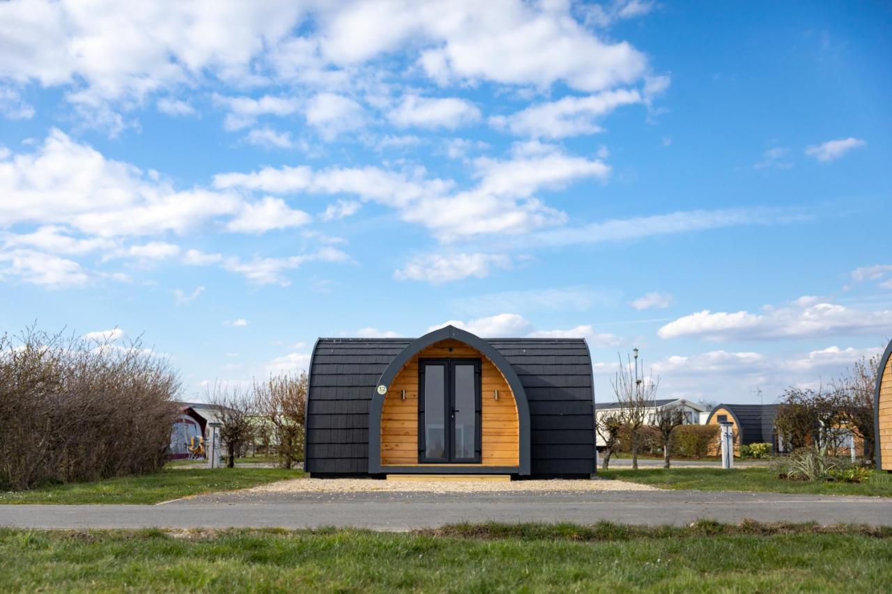 Camping Pods, Carlton Meres Holiday Park Rendham 외부 사진