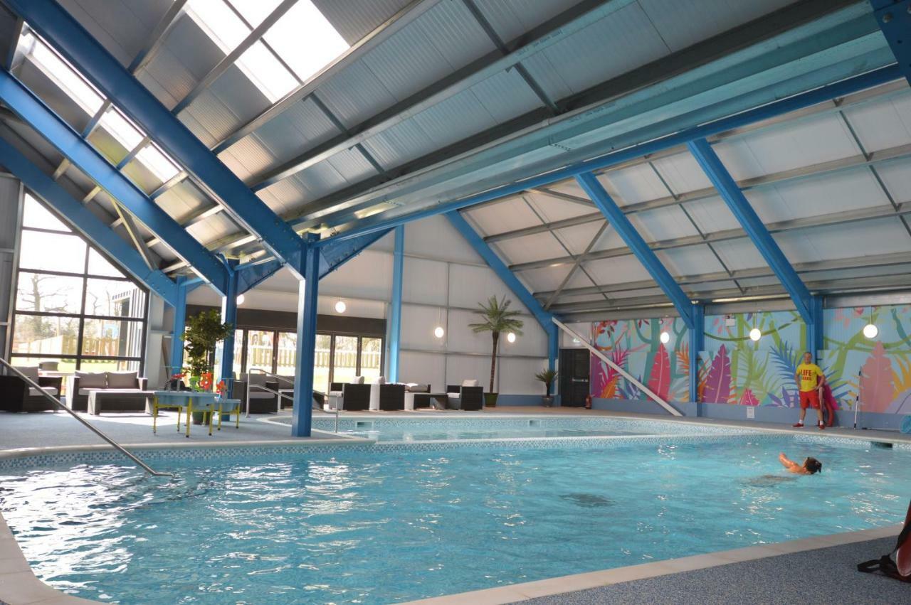 Camping Pods, Carlton Meres Holiday Park Rendham 외부 사진