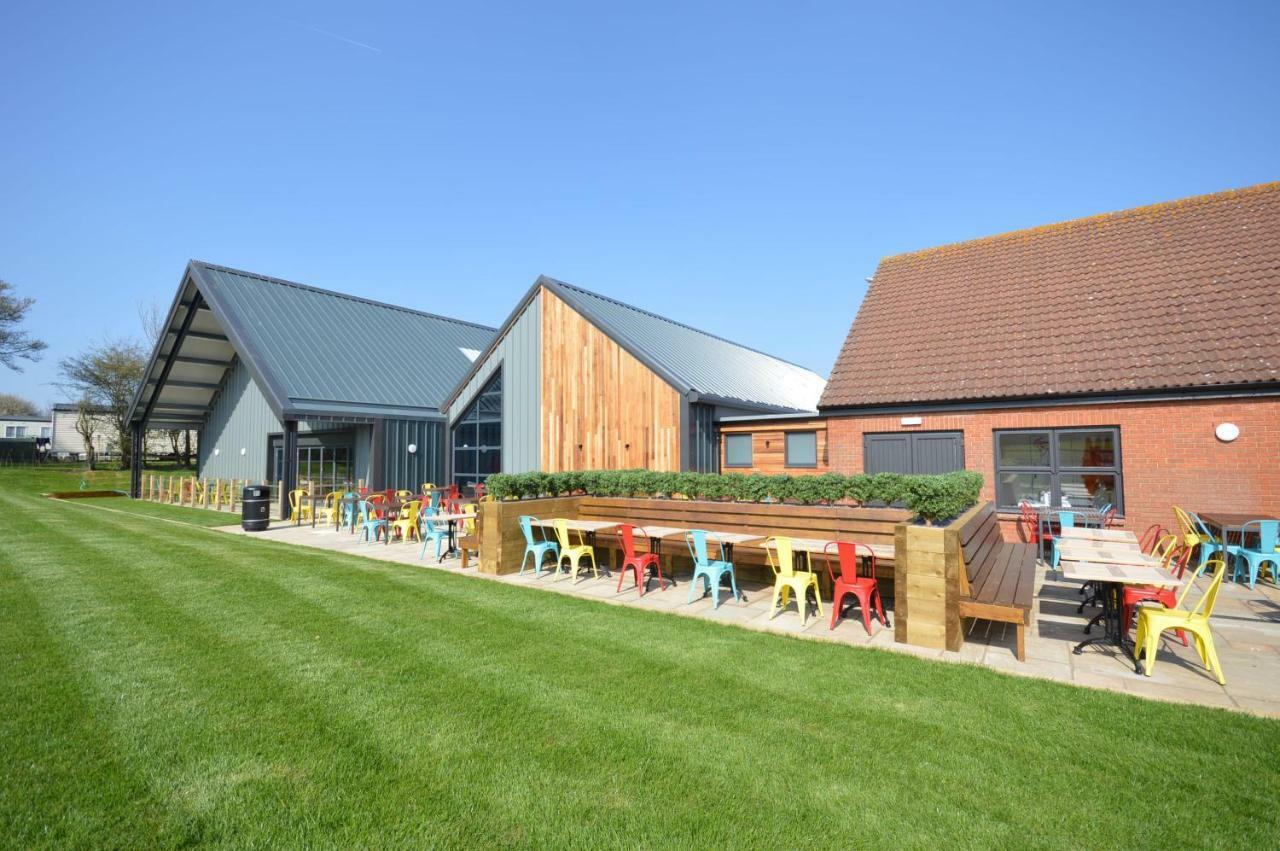 Camping Pods, Carlton Meres Holiday Park Rendham 외부 사진